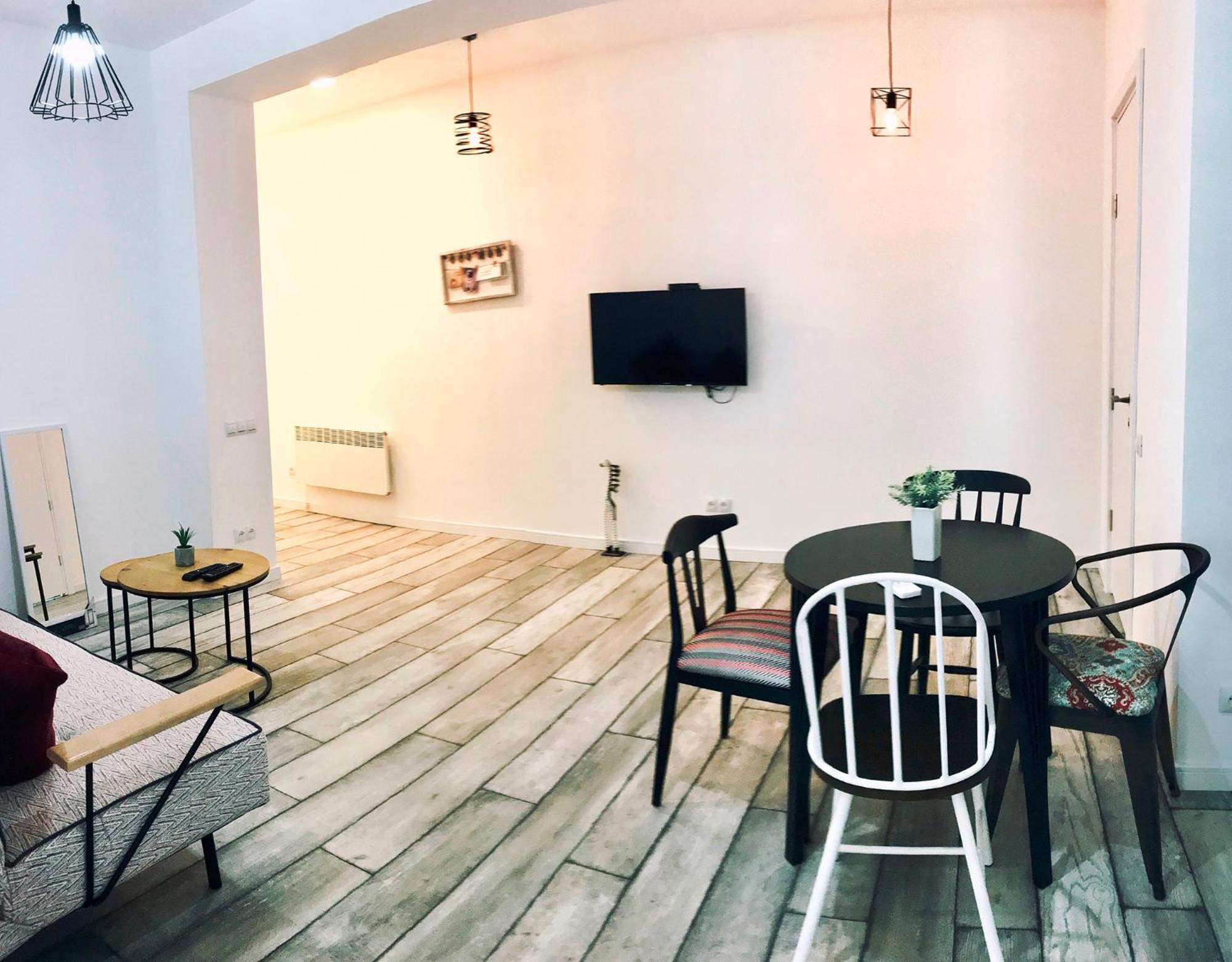 Style Apartments By Happy Place Tbilisi Exteriör bild