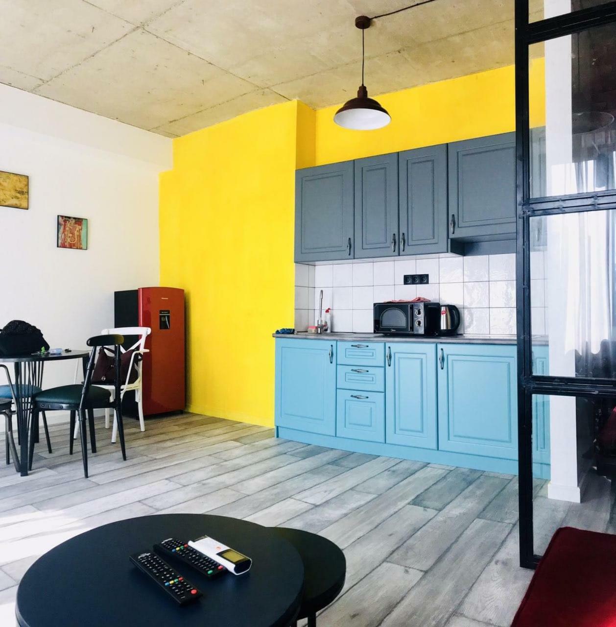 Style Apartments By Happy Place Tbilisi Exteriör bild